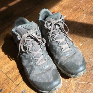 Women’s Hiking Shoes